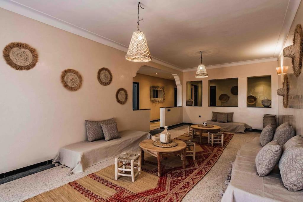 Central Majorelle Apartment Sleeps 4 Marrakesh Exterior photo
